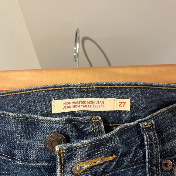 Levis High Waisted Distressed Mom Jean - Picture 3 of 5